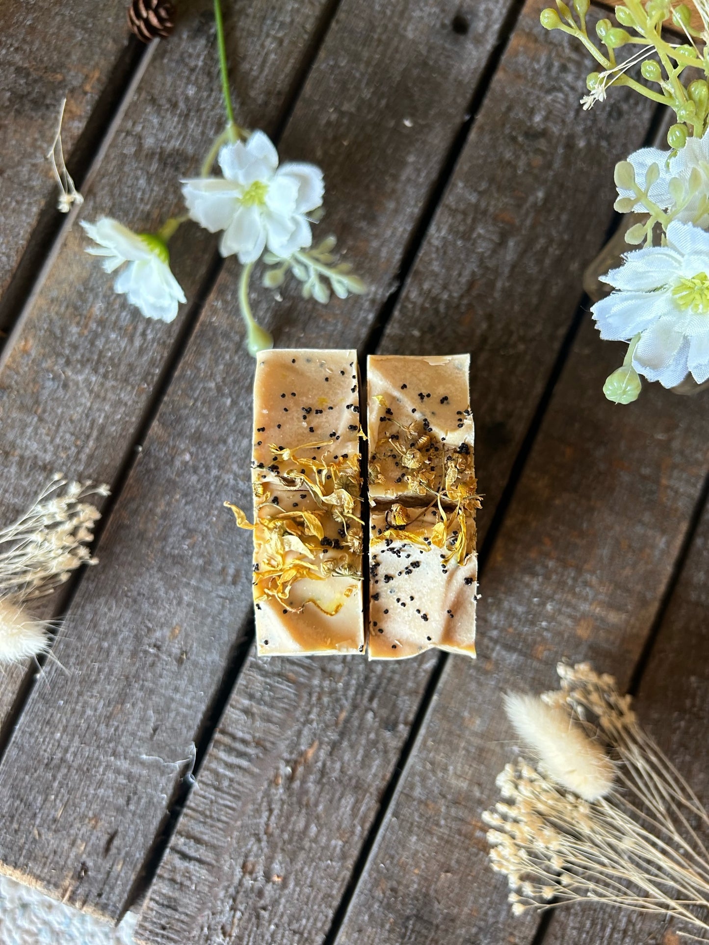 Lemon Poppyseed Goat milk soap